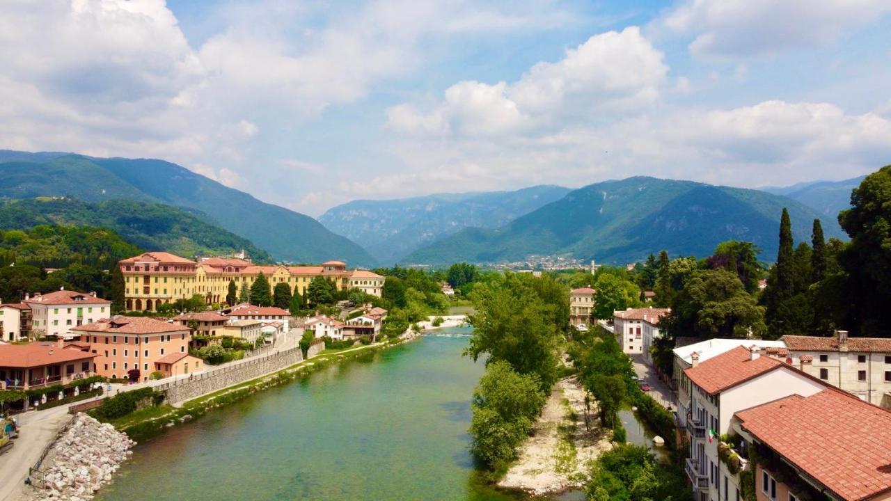 Apartamento Palladio Bridge Penthouse Bassano del Grappa Exterior foto