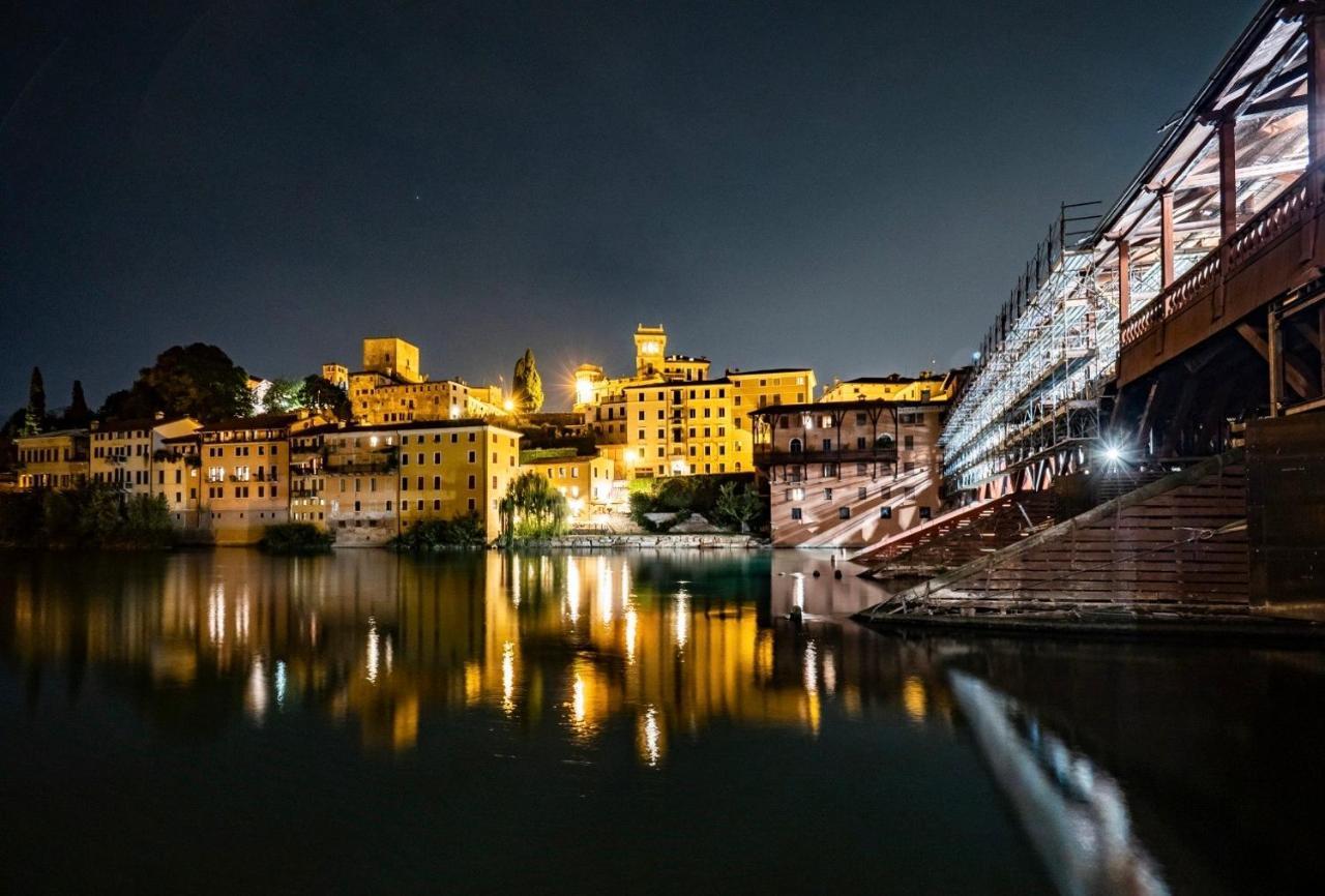 Apartamento Palladio Bridge Penthouse Bassano del Grappa Exterior foto