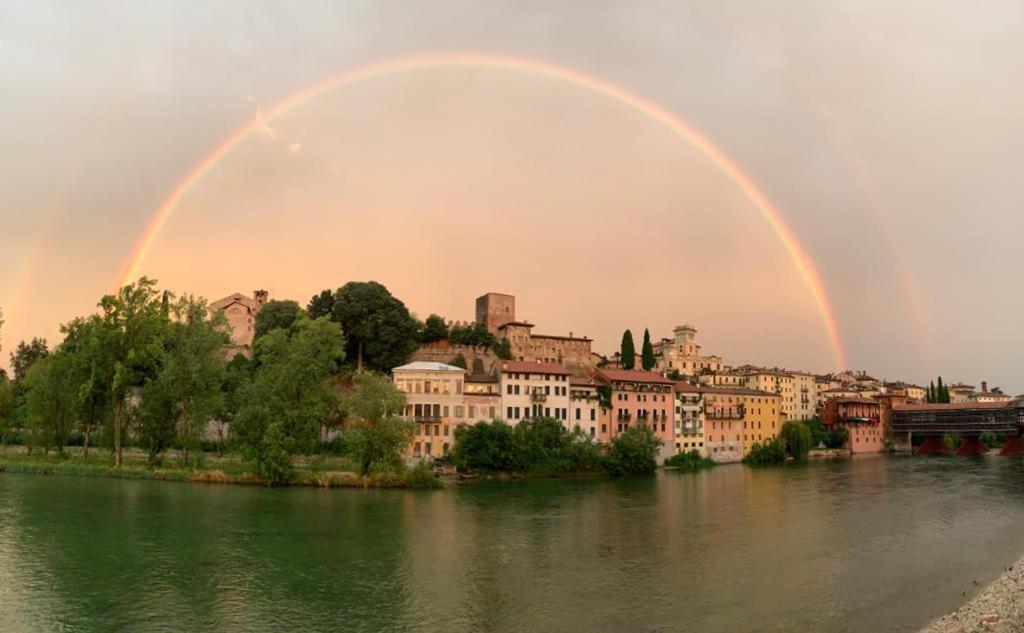 Apartamento Palladio Bridge Penthouse Bassano del Grappa Exterior foto