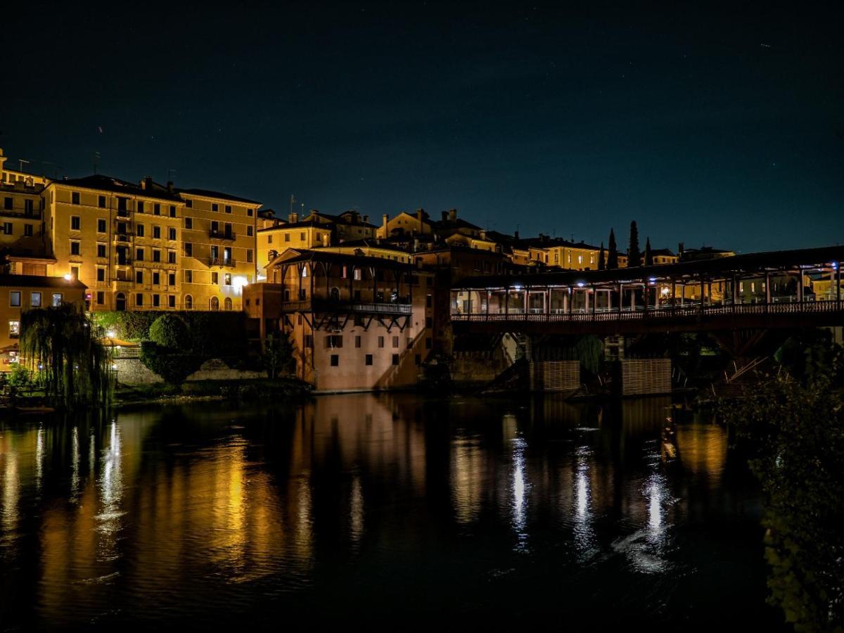 Apartamento Palladio Bridge Penthouse Bassano del Grappa Exterior foto